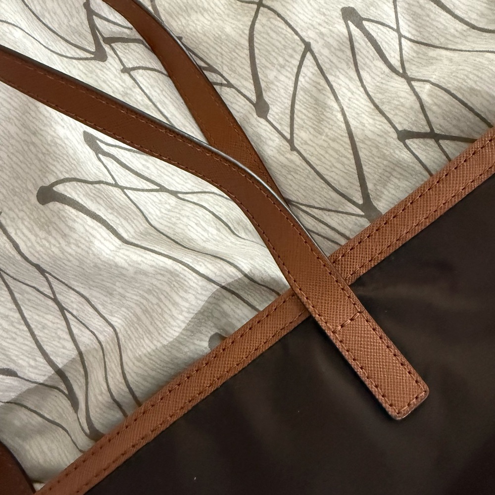 Michael Kors Brown Tote Bag - Picture 11 of 16